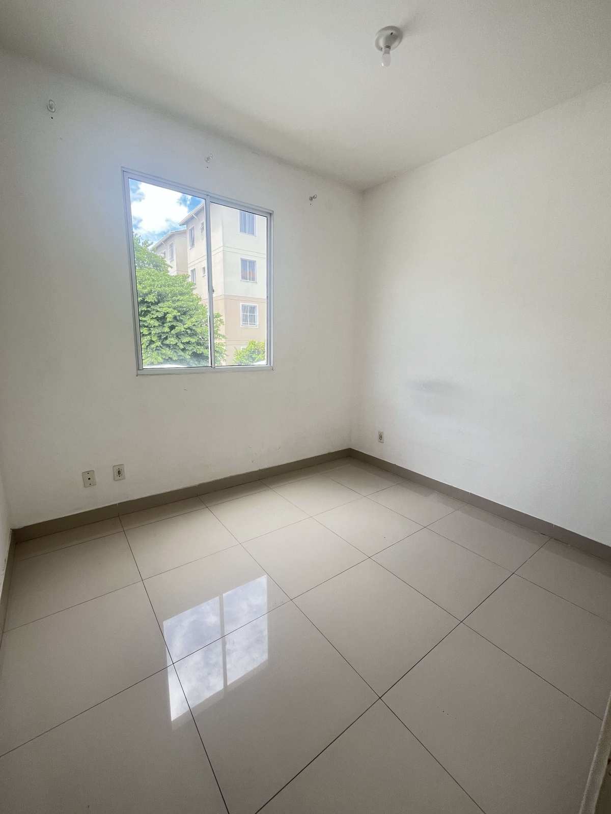  - Apartamento à venda em Betim, Niterói, com 3 quartos, 60m²